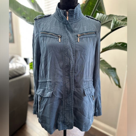 For the Republic Aqua Blue Utility Multiple Pockets Zip front closure Size S - Picture 2 of 10